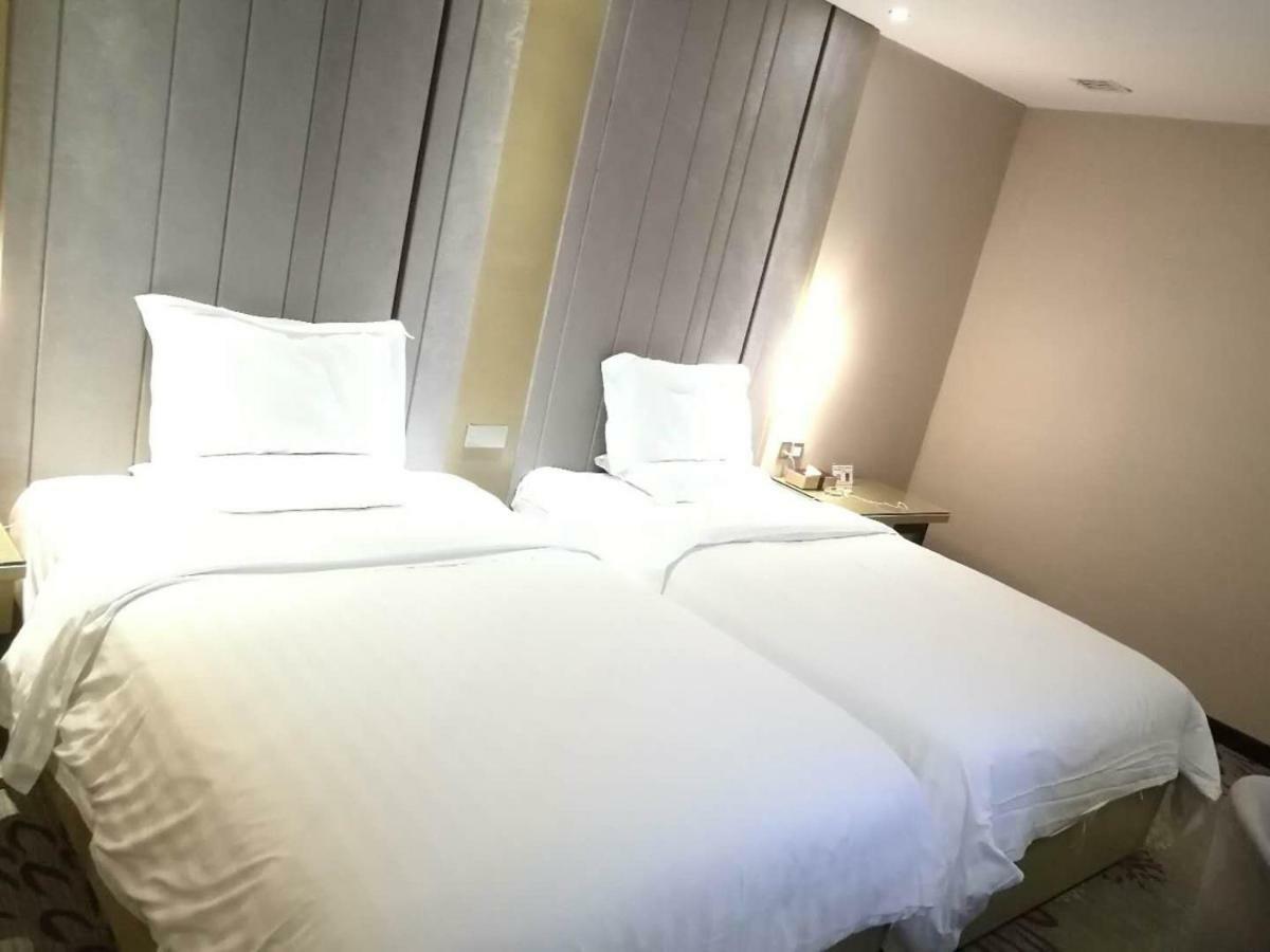Lavande Hotel Шанту Екстериор снимка