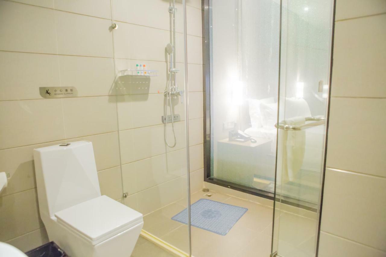 Lavande Hotel Шанту Екстериор снимка