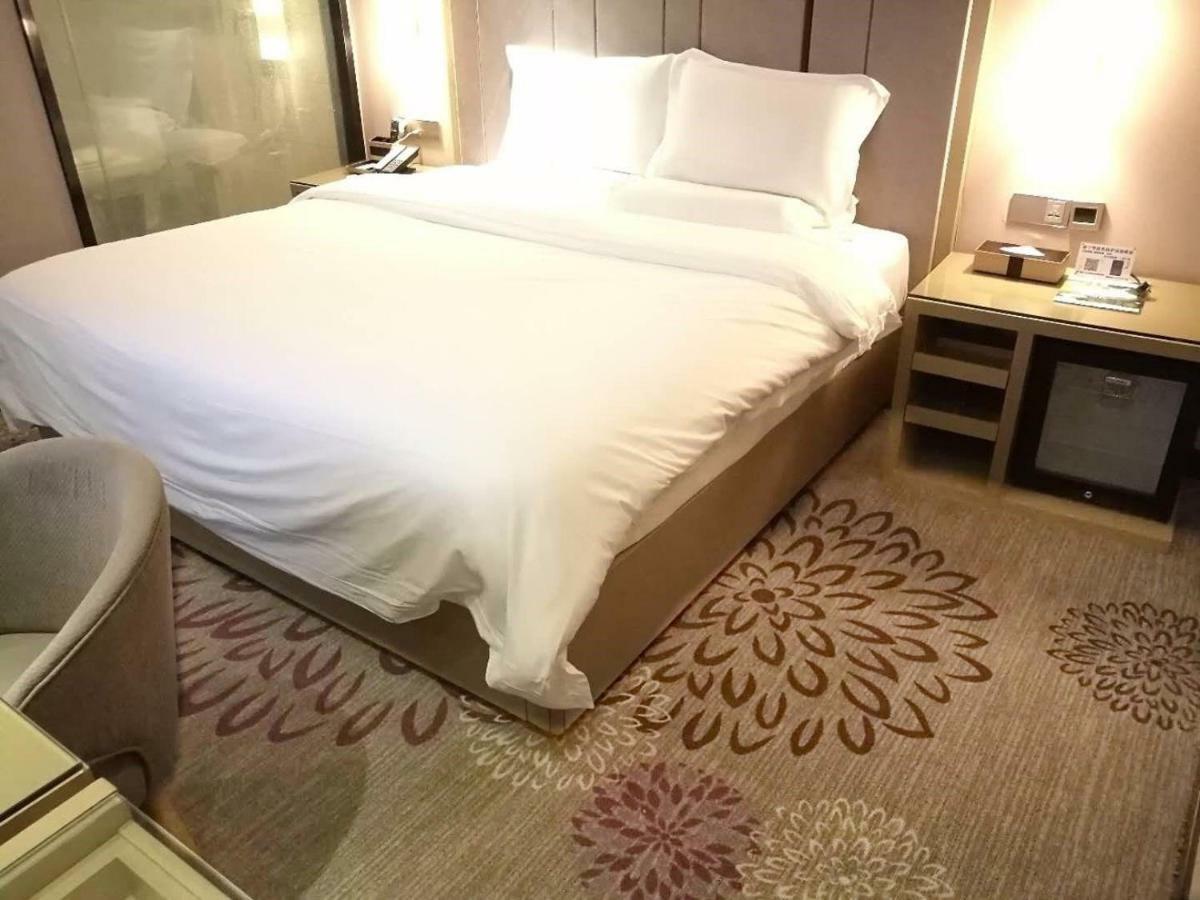 Lavande Hotel Шанту Екстериор снимка