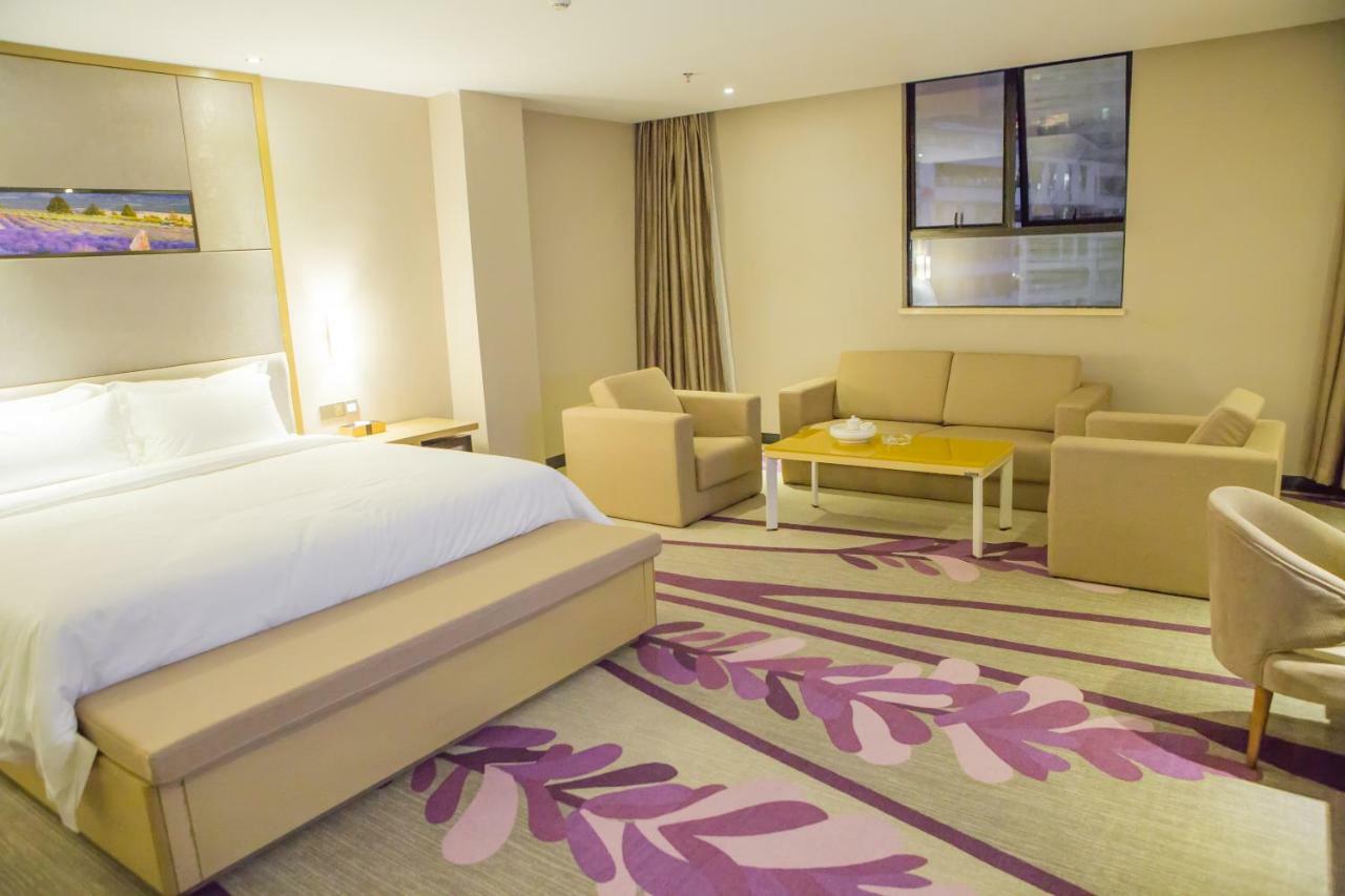 Lavande Hotel Шанту Екстериор снимка